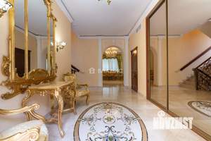 Дача 450м², 2-этажный, участок 35 сот.  