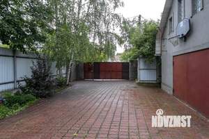 Коттедж 310м², 2-этажный, участок 10 сот.  