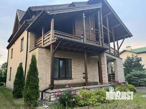 Коттедж 440м², 3-этажный, участок 15 сот.  