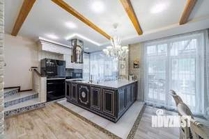 Таунхаус 200м², 3-этажный, участок 1 сот.  