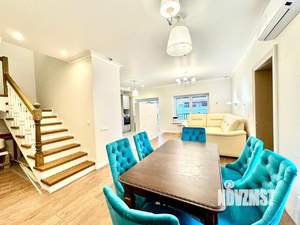 Дом 151м&sup2;, 2-этажный, участок 2 сот.  