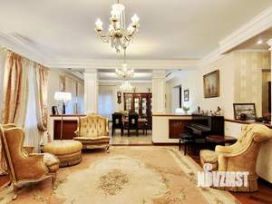 Коттедж 699м&sup2;, 3-этажный, участок 29 сот.  