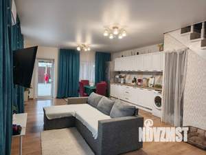 Дом 230м², 2-этажный, участок 6 сот.  