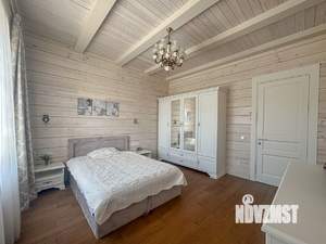 Дом 251м², 2-этажный, участок 10 сот.  