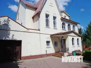 Дом 406м&sup2;, 3-этажный, участок 20 сот.  