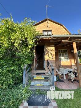 Дом 76м², 2-этажный, участок 8 сот.  