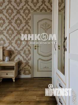 Дом 244м², 3-этажный, участок 6 сот.  