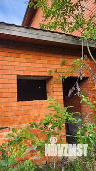 Дом 300м&sup2;, 2-этажный, участок 13 сот.  