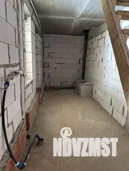 Таунхаус 130м², 3-этажный, участок 1 сот.  