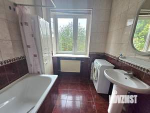 Коттедж 350м², 3-этажный, участок 12 сот.  