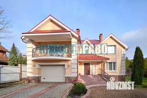 Коттедж 413м², 3-этажный, участок 10 сот.  