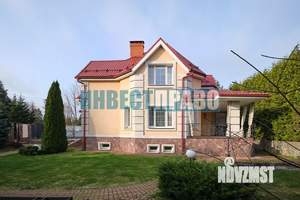 Коттедж 413м², 3-этажный, участок 10 сот.  