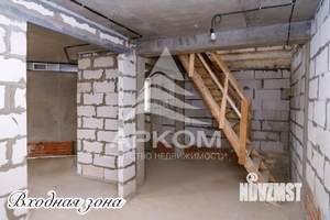 Таунхаус 249м², 3-этажный, участок 3 сот.  
