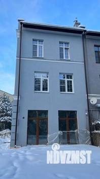 Таунхаус 150м&sup2;, 3-этажный, участок 2 сот.  