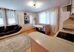 Дом 130м², 2-этажный, участок 10 сот.  