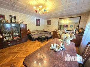 Коттедж 350м², 3-этажный, участок 12 сот.  