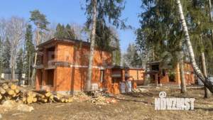 Дом 160м², 2-этажный, участок 6 сот.  