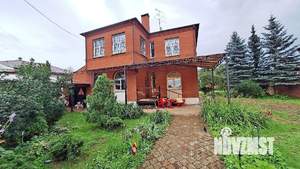 Дом 220м², 2-этажный, участок 14 сот.  