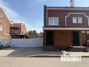 Коттедж 200м², 3-этажный, участок 3 сот.  