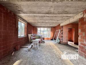Дом 205м², 2-этажный, участок 8 сот.  