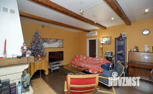 Коттедж 350м², 4-этажный, участок 11 сот.  
