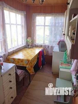 Дом 100м², 2-этажный, участок 6 сот.  