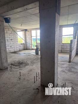 Дом 600м², 4-этажный, участок 10 сот.  