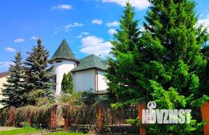 Коттедж 700м², 3-этажный, участок 30 сот.  