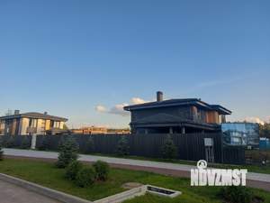 Дом 160м&sup2;, 2-этажный, участок 6 сот.  