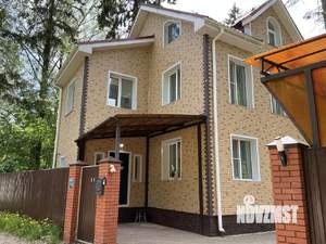 Коттедж 215м², 3-этажный, участок 9 сот.  