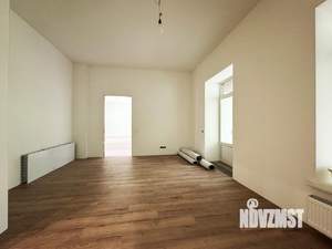 Дом 450м², 2-этажный, участок 15 сот.  