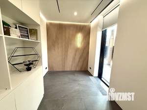 Дом 460м&sup2;, 1-этажный, участок 15 сот.  