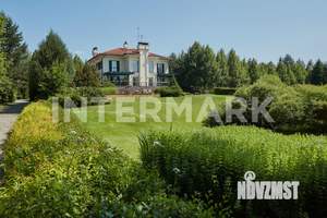 Коттедж 596м², 3-этажный, участок 200 сот.  