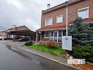 Дом 225м&sup2;, 4-этажный, участок 6 сот.  