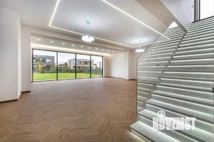 Дом 434м², 2-этажный, участок 11 сот.  