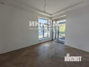 Дом 250м&sup2;, 2-этажный, участок 15 сот.  