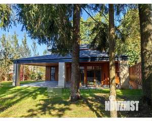 Дом 327м², 2-этажный, участок 16 сот.  