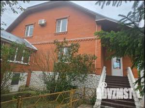 Коттедж 350м², 3-этажный, участок 12 сот.  