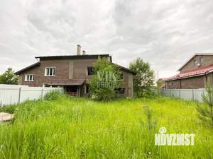 Коттедж 250м², 2-этажный, участок 10 сот.  