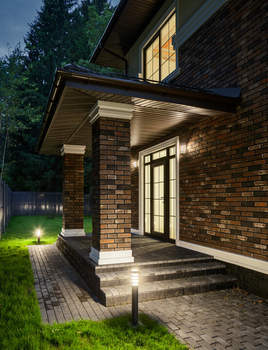 Дом 205м², 2-этажный, участок 9 сот.  