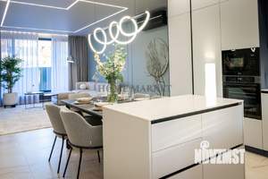 Дом 185м², 2-этажный, участок 6 сот.  