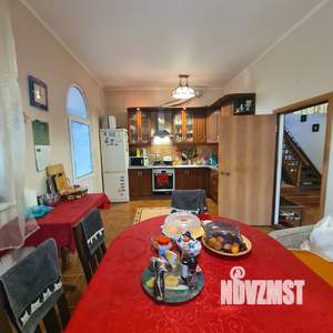 Дом 327м², 2-этажный, участок 15 сот.  