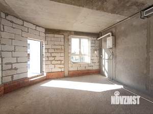 Таунхаус 207м&sup2;, 3-этажный, участок 2 сот.  