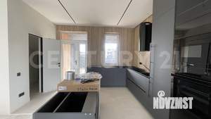 Дом 185м², 2-этажный, участок 6 сот.  