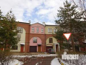 Таунхаус 275м², 4-этажный, участок 1 сот.  
