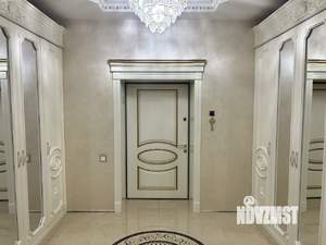 Таунхаус 412м², 3-этажный, участок 5 сот.  