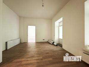 Дом 450м&sup2;, 2-этажный, участок 15 сот.  