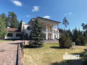 Дом 1454м², 4-этажный, участок 200 сот.  