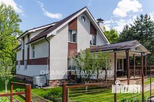 Дача 240м², 2-этажный, участок 18 сот.  