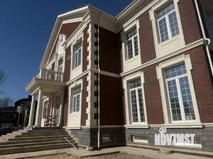 Дом 800м², 4-этажный, участок 45 сот.  